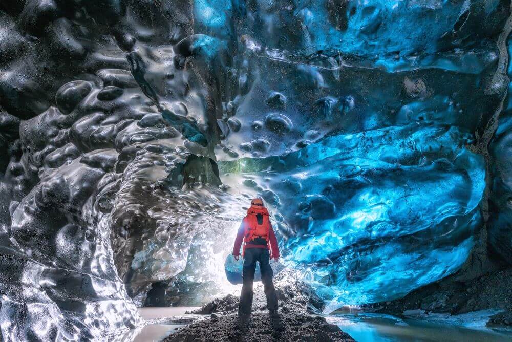 THE ULTIMATE GUIDE TO OUTDOOR ACTIVITIES IN ICELAND  - Ice cave