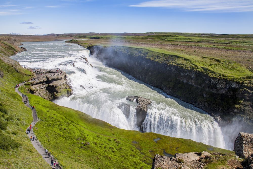 Within the Golden Circle is Gullfoss, one of Iceland´s most powerfall waterfalls.
